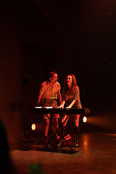 Un disparo a la luna