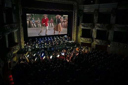 Un americano en Par&iacute;s con orquesta
