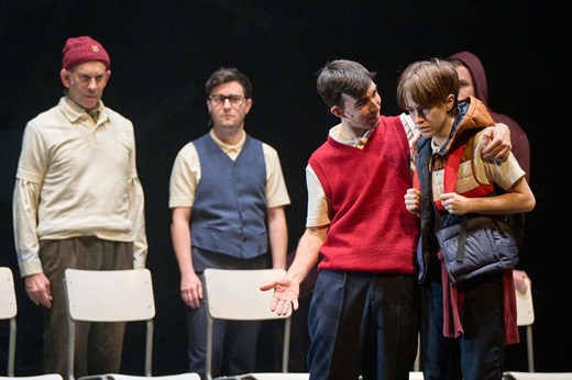 Un Monstruo viene a verme