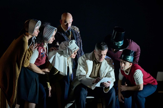 Un Monstruo viene a verme