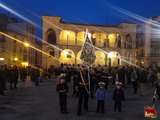 Certamen de cornetas y tambores