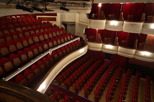 Teatro Alc&aacute;zar