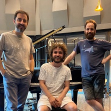 Adri&aacute;n Royo Trio