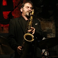 TONI SOL&Agrave; QUARTET