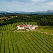 Bodegas La Val