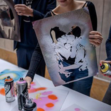 Museo Banksy Barcelona: taller de spray