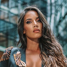 India Mart&iacute;nez